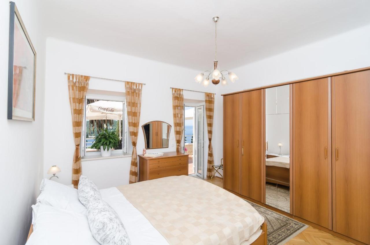 Apartments Davor ดูบรอฟนิก ภายนอก รูปภาพ