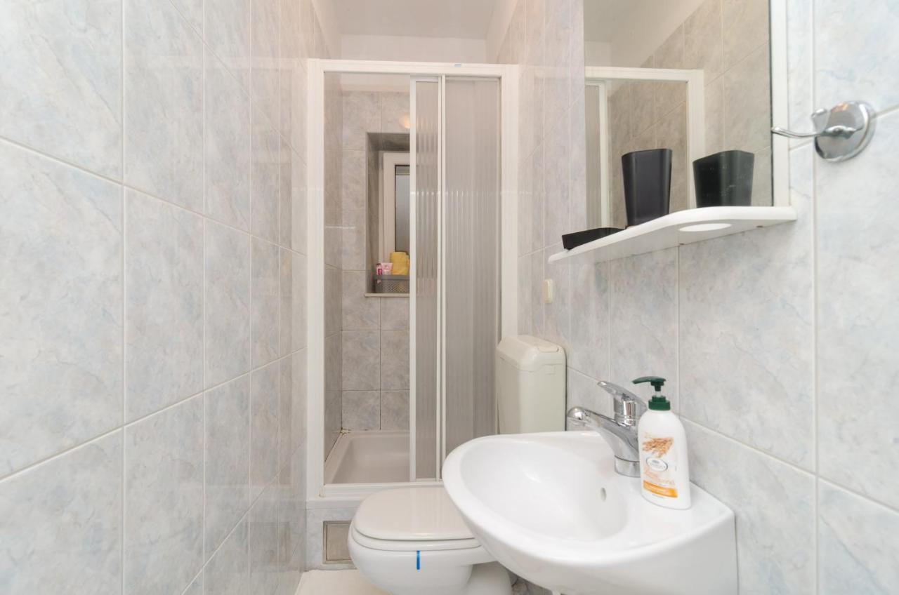 Apartments Davor ดูบรอฟนิก ภายนอก รูปภาพ